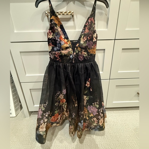 Zimmerman Pavilion V Neck Mini Dress in Black Multi Floral size 0 - Picture 4 of 5